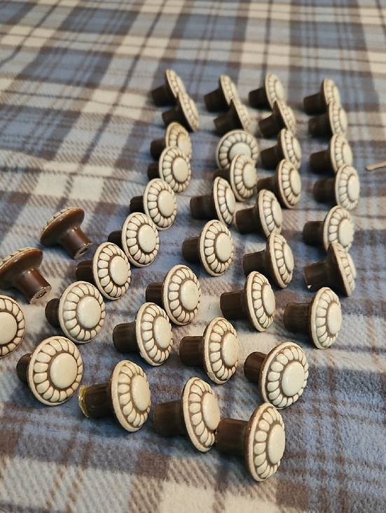 Amerock Other - 38 Amerock Ceramics Distressed Cream 1 3/8" Rope Cabinet Knobs BP1321-DW